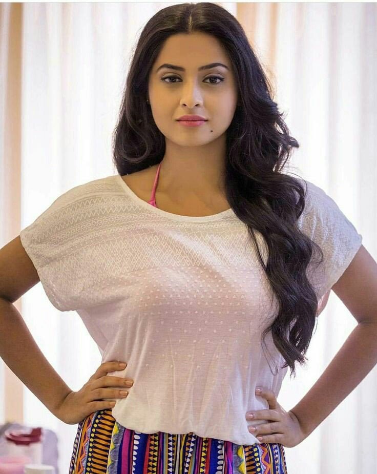 8585914978 Call Girls in Sector 15, Noida Independent Classified in Noida photo 1