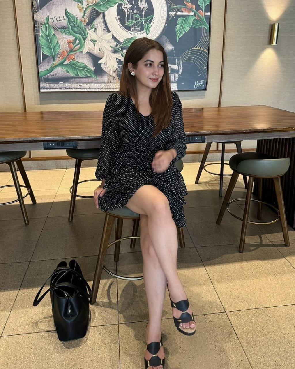 Delhi Local Profile Ad in South Delhi Call & WhatsApp in Delhi photo 1